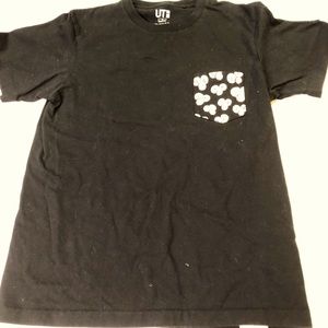 Uniqlo x Kaws Black Pocket Tee Mens Size Small